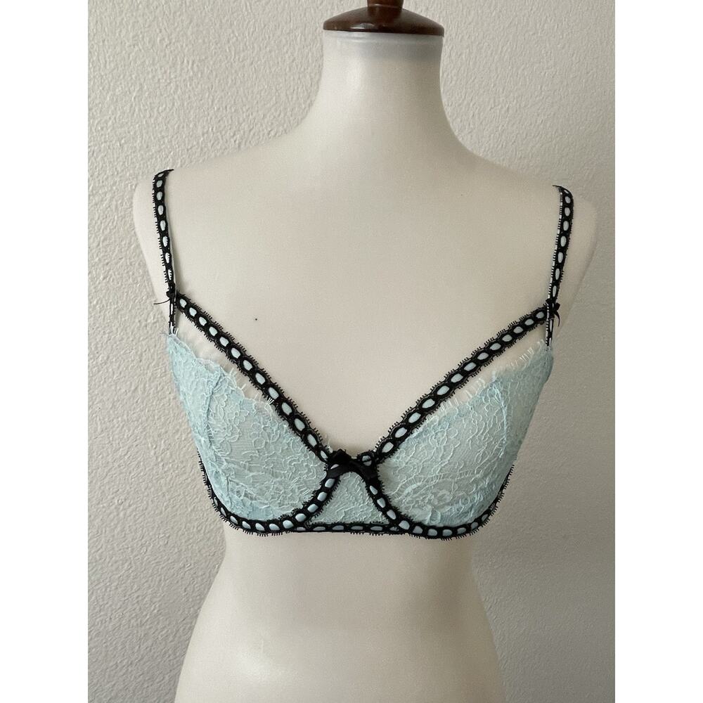 Victoria's Secret Bra Push Up Floral Lace Color Block Lingerie